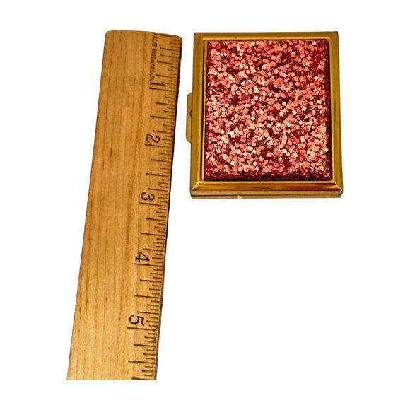 Vintage Sax Fifth Avenue Powder Compact Lucite Confetti Rectangle Gold Tone MCM - Picture 7 of 7